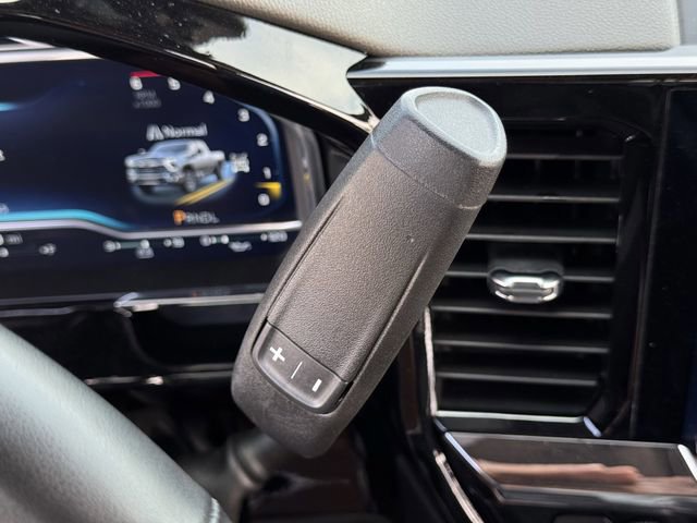 Used 2024 Chevrolet Silverado 2500 ZR2 w/ Technology Package image 20