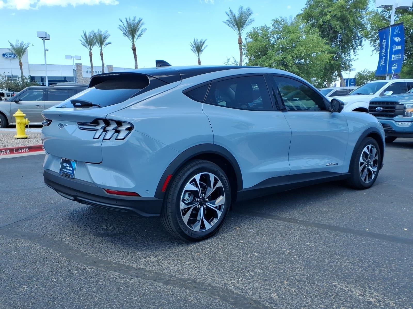 Certified 2024 Ford Mustang Mach-E Select AWD/4WD image 4