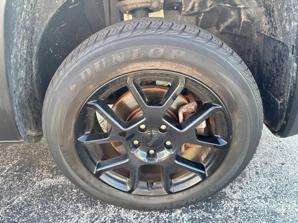 Used 2020 Jeep Renegade Altitude AWD/4WD image 39