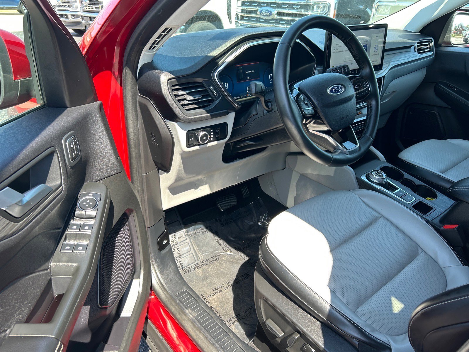 Certified 2023 Ford Escape Platinum AWD/4WD image 7