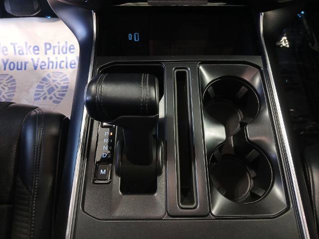 Certified 2022 Ford F150 Raptor w/ Equipment Group 801A High image 16