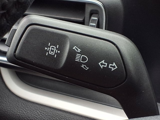 Certified 2024 Ford Explorer XLT w/ Equipment Group 202A AWD/4WD image 18
