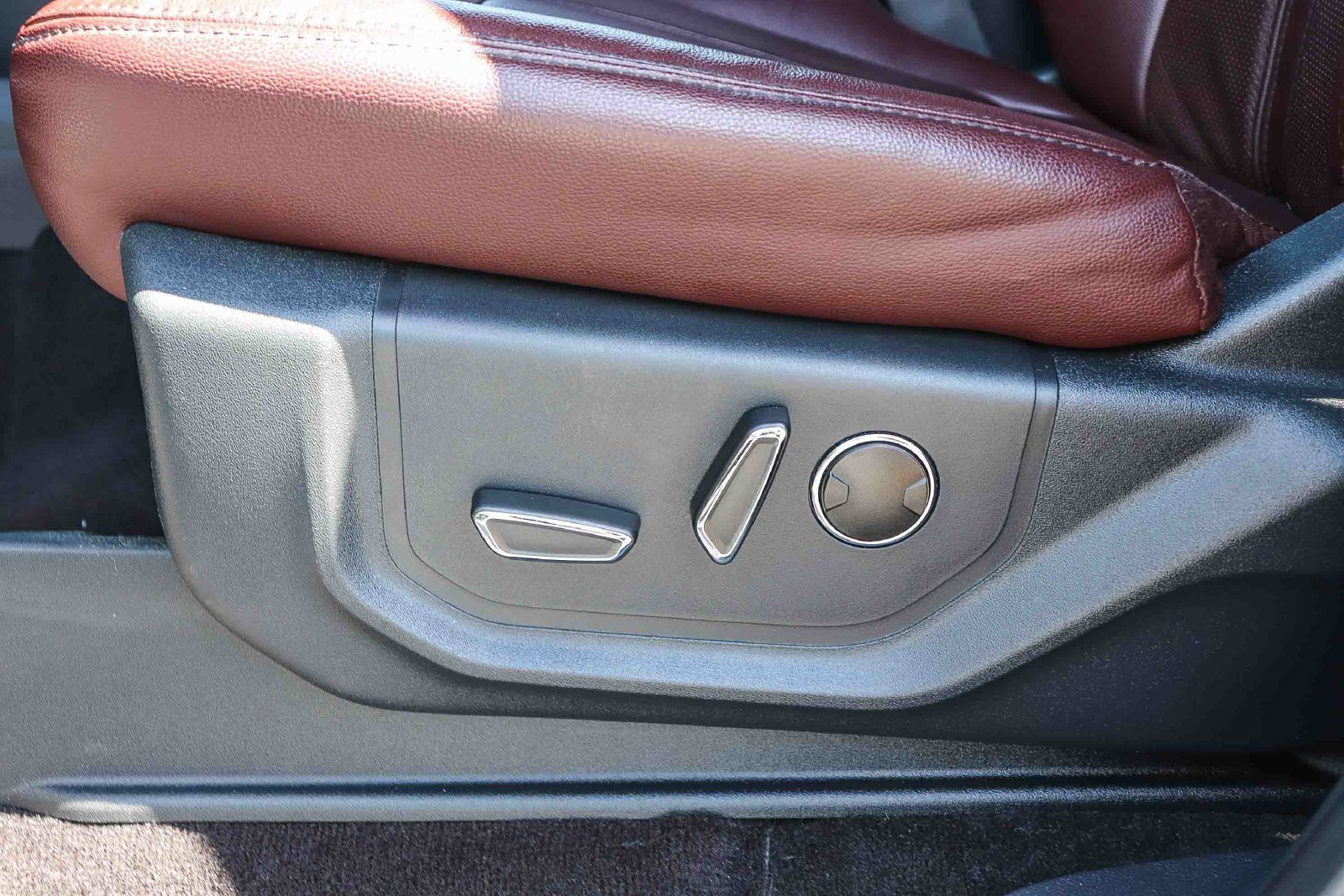 Certified 2022 Ford Expedition Max Limited AWD/4WD image 21