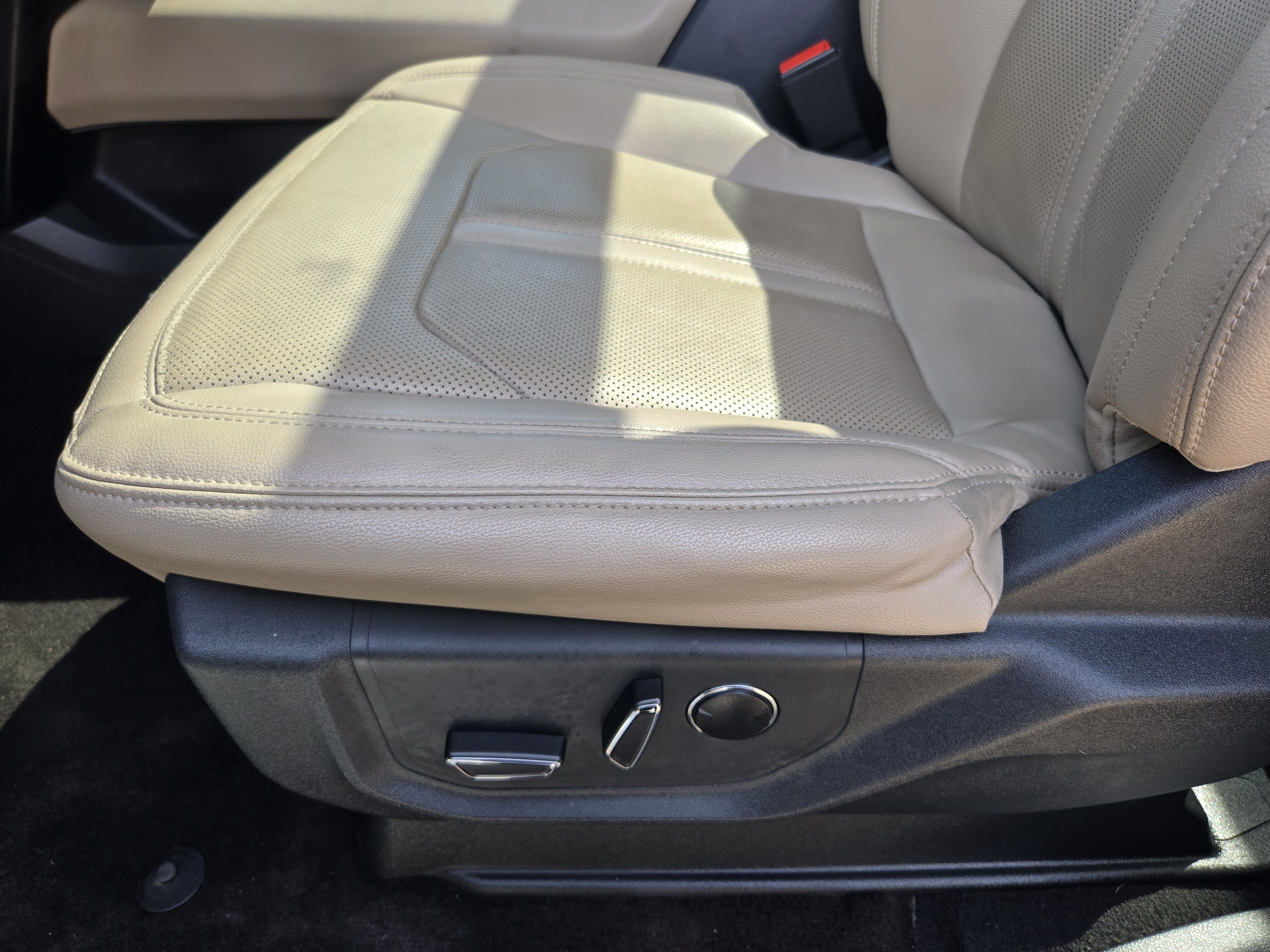 Certified 2023 Ford Expedition Limited RWD image 19