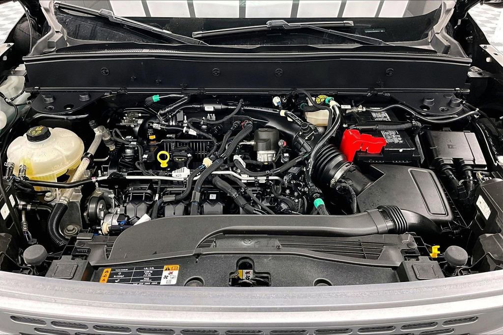 Certified 2024 Ford Bronco Sport Badlands w/ Premium Package AWD/4WD image 12