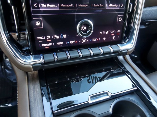 Used 2026 GMC Yukon Denali Ultimate AWD/4WD image 30