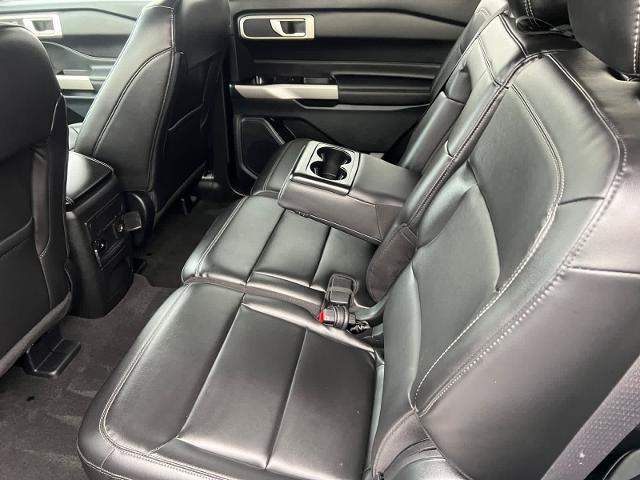 Certified 2023 Ford Explorer XLT w/ Equipment Group 202A RWD image 13