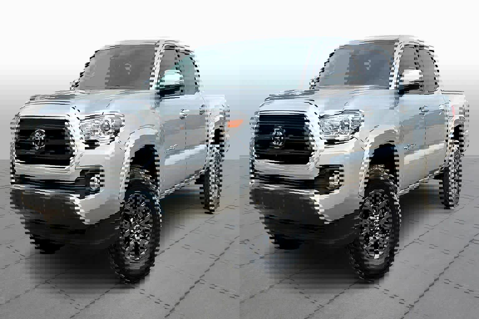 Used 2023 Toyota Tacoma SR5 image 2