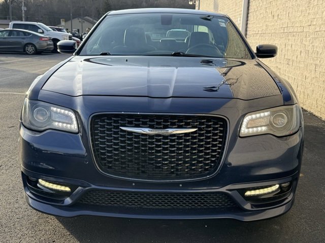Used 2017 Chrysler 300 S w/ 300S Premium Group image 3