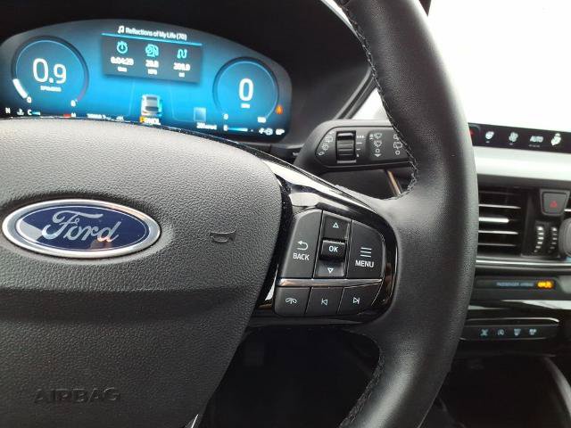 Certified 2025 Ford Escape Platinum AWD/4WD image 21