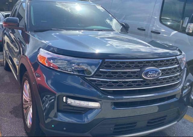 Certified 2024 Ford Explorer King Ranch w/ Technology Package image 5