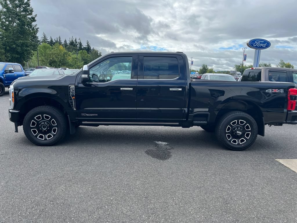 Certified 2023 Ford F350 Platinum AWD/4WD image 3