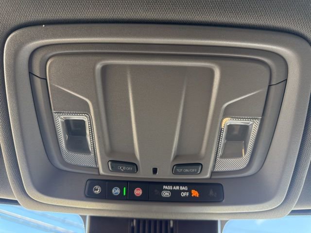 Used 2022 Chevrolet Silverado 1500 Custom image 30