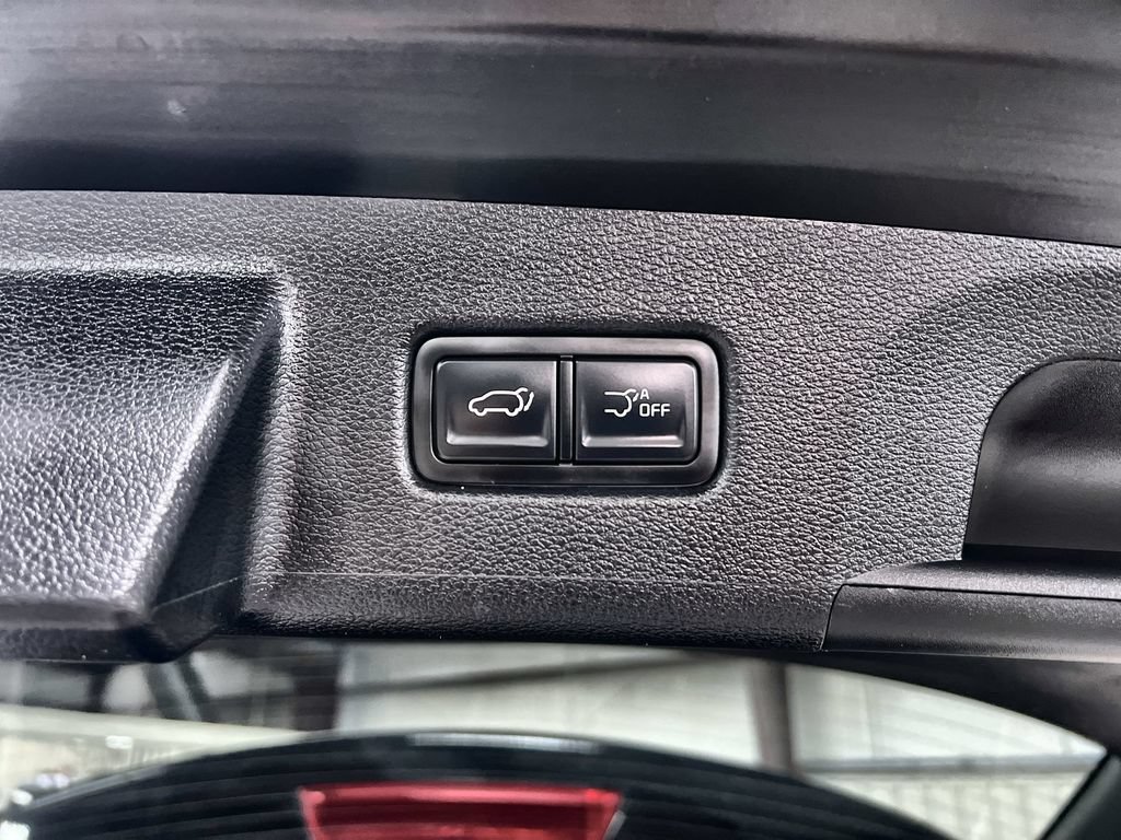 Used 2025 Kia Telluride S FWD image 28