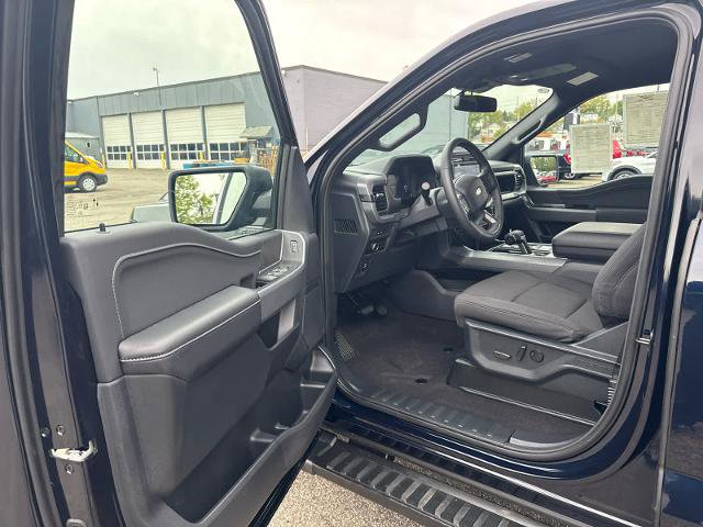 Certified 2025 Ford F150 XLT w/ Equipment Group 302A MID AWD/4WD image 6