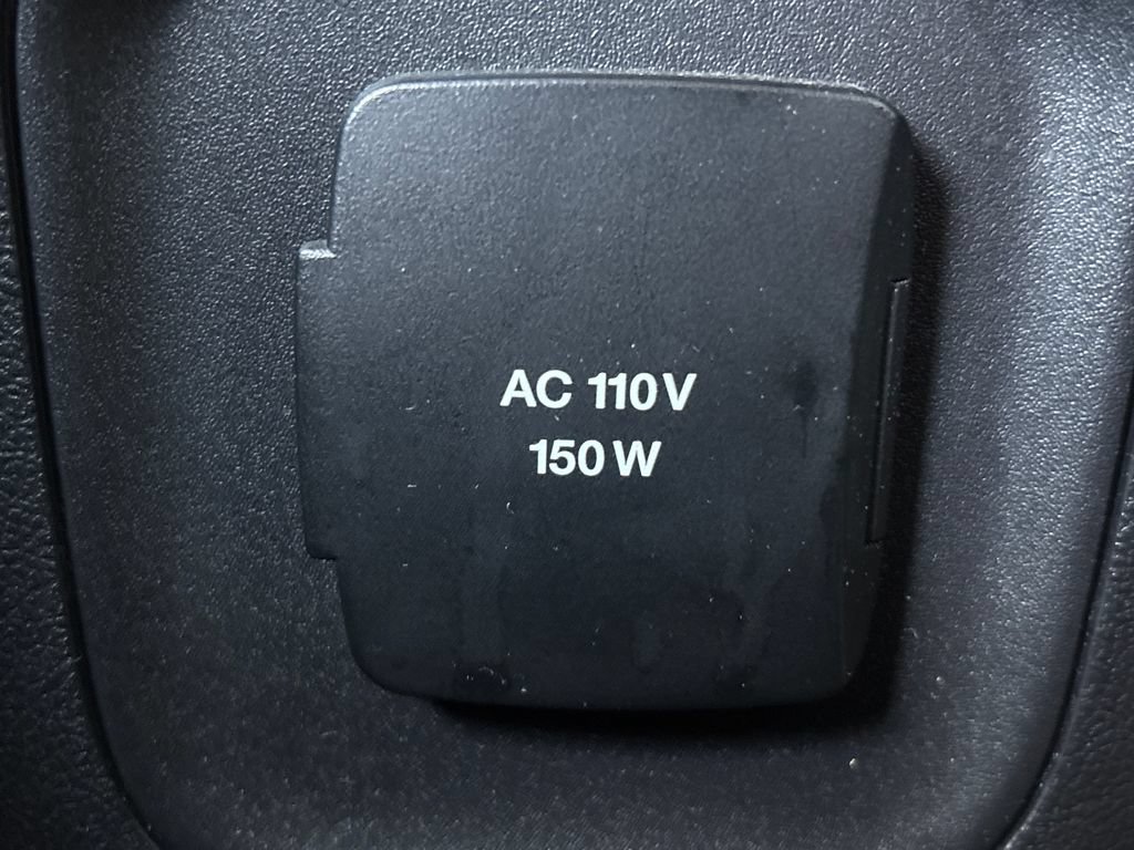 Certified 2020 Ford Escape Titanium AWD/4WD image 22
