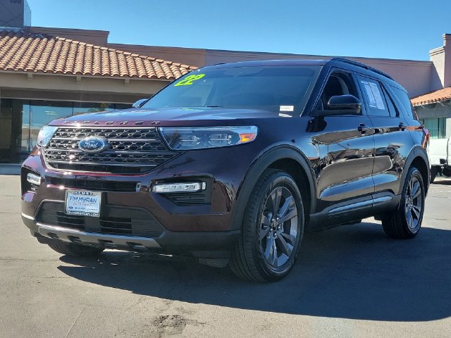 Certified 2022 Ford Explorer XLT w/ Equipment Group 202A RWD image 5