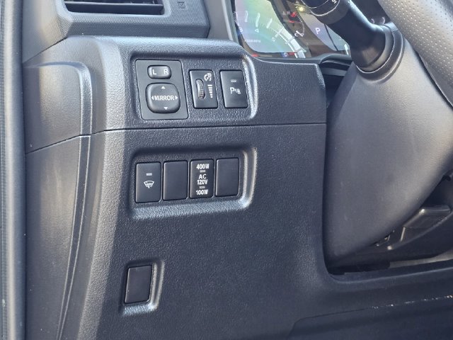 Used 2017 Toyota 4Runner Limited RWD image 21