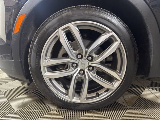 Used 2019 Cadillac XT4 Sport w/ Cold Weather Package image 11