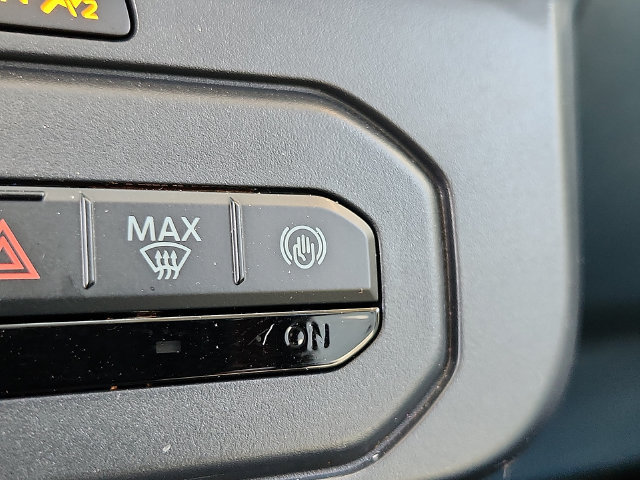 Certified 2025 Ford Maverick XLT w/ XLT Luxury Package AWD/4WD image 24