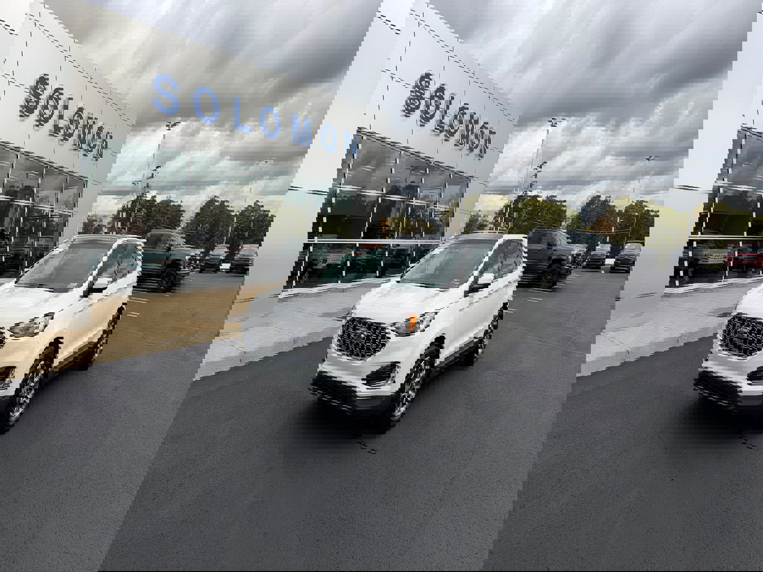 Certified 2024 Ford Edge SEL w/ Convenience Package image 8