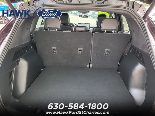Certified 2023 Ford Escape ST-Line w/ Tech Pack #1 AWD/4WD image 18