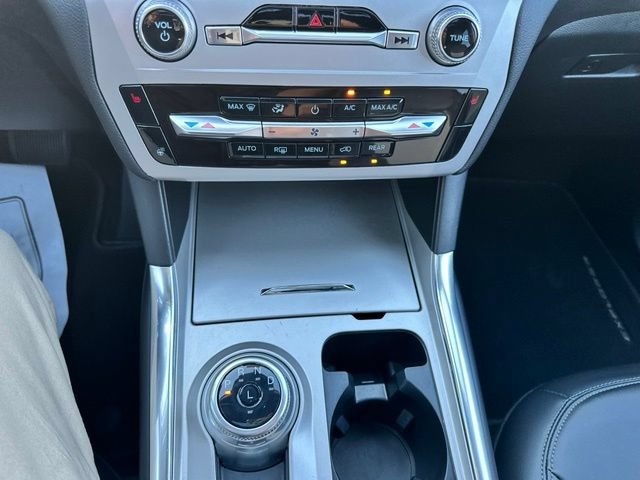Certified 2023 Ford Explorer XLT w/ Equipment Group 202A AWD/4WD image 73
