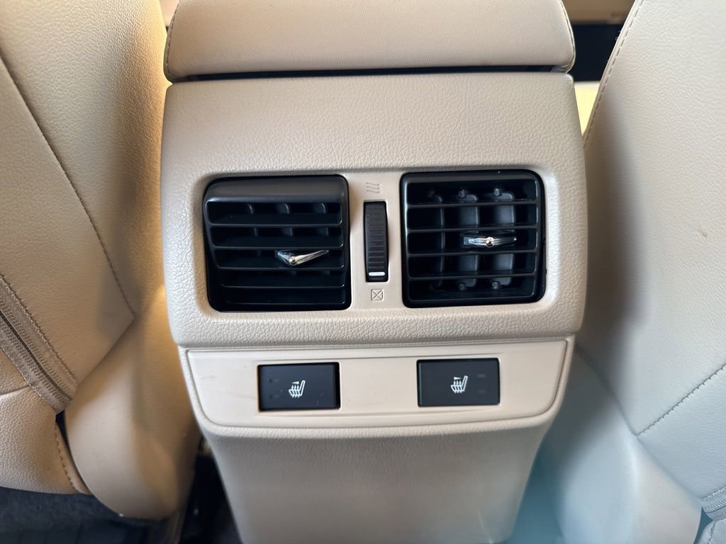 Used 2017 Subaru Outback 3.6R Limited image 38