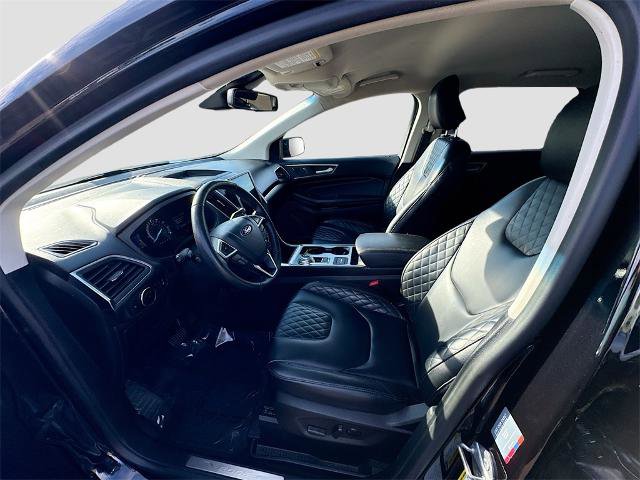 Certified 2024 Ford Edge Titanium image 17