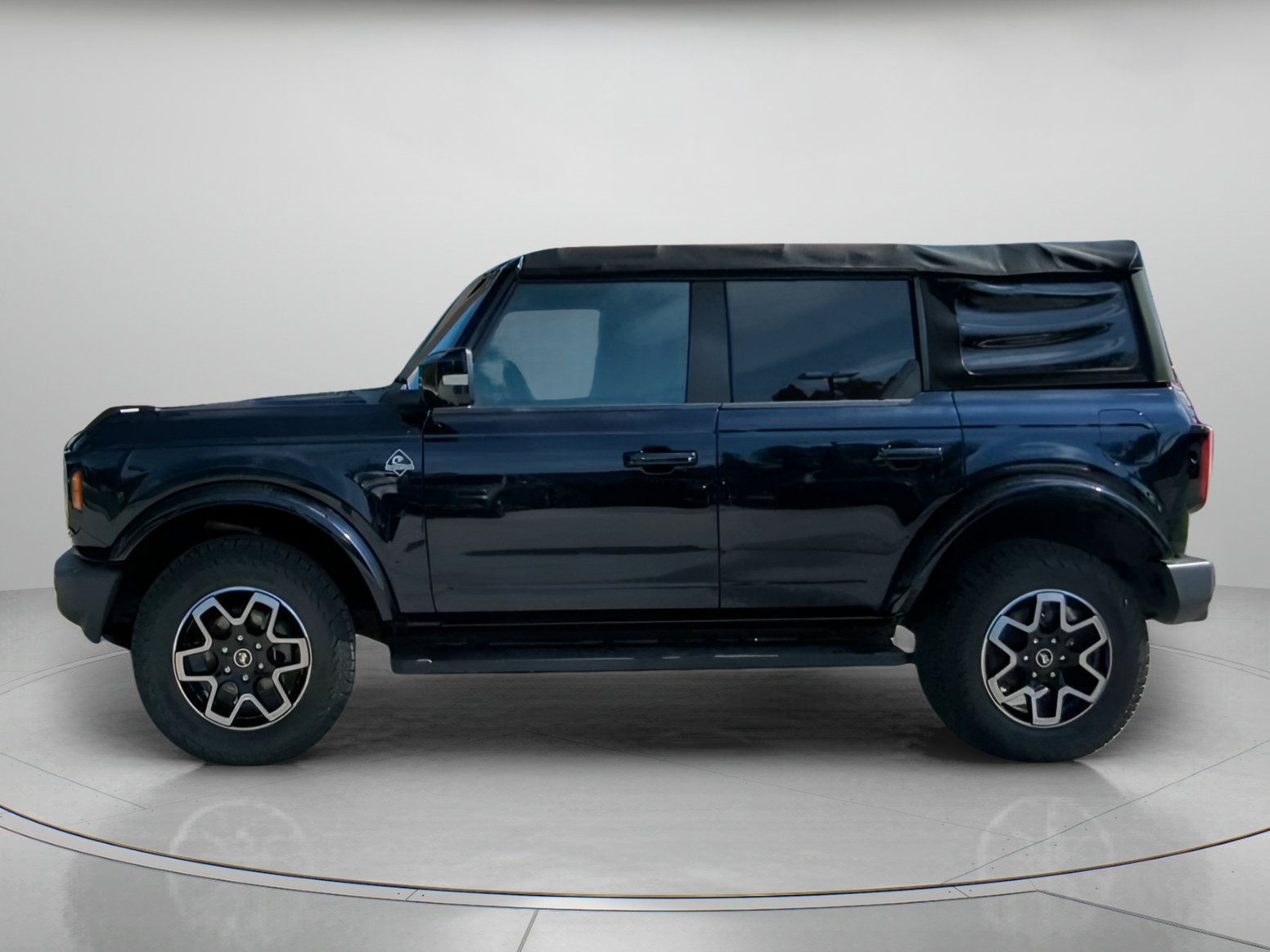 Certified 2021 Ford Bronco Outer Banks AWD/4WD image 16