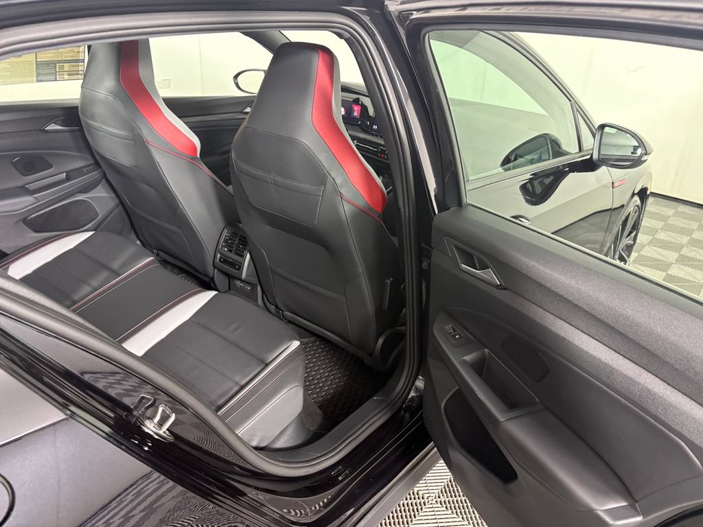 Used 2024 Volkswagen GTI Autobahn FWD image 34