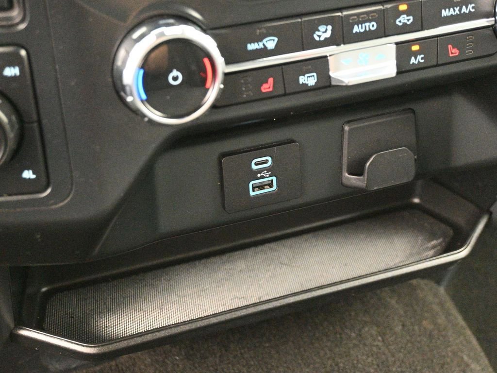 Certified 2022 Ford F150 XLT w/ Equipment Group 302A High image 45