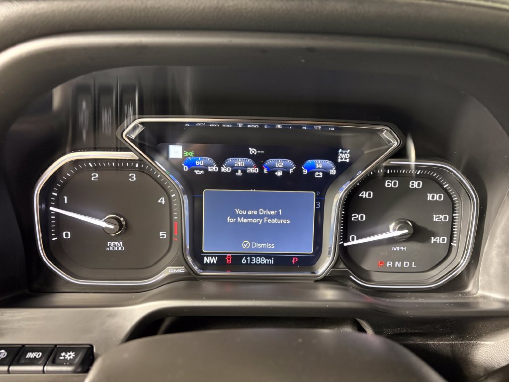 Used 2021 GMC Sierra 2500 Denali w/ Denali Ultimate Package AWD/4WD image 16