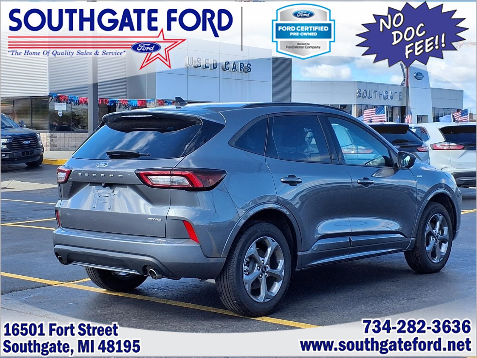 Certified 2024 Ford Escape ST-Line AWD/4WD image 2