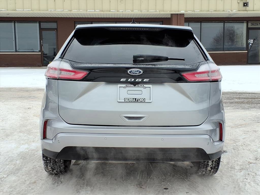 Certified 2024 Ford Edge ST-Line image 4