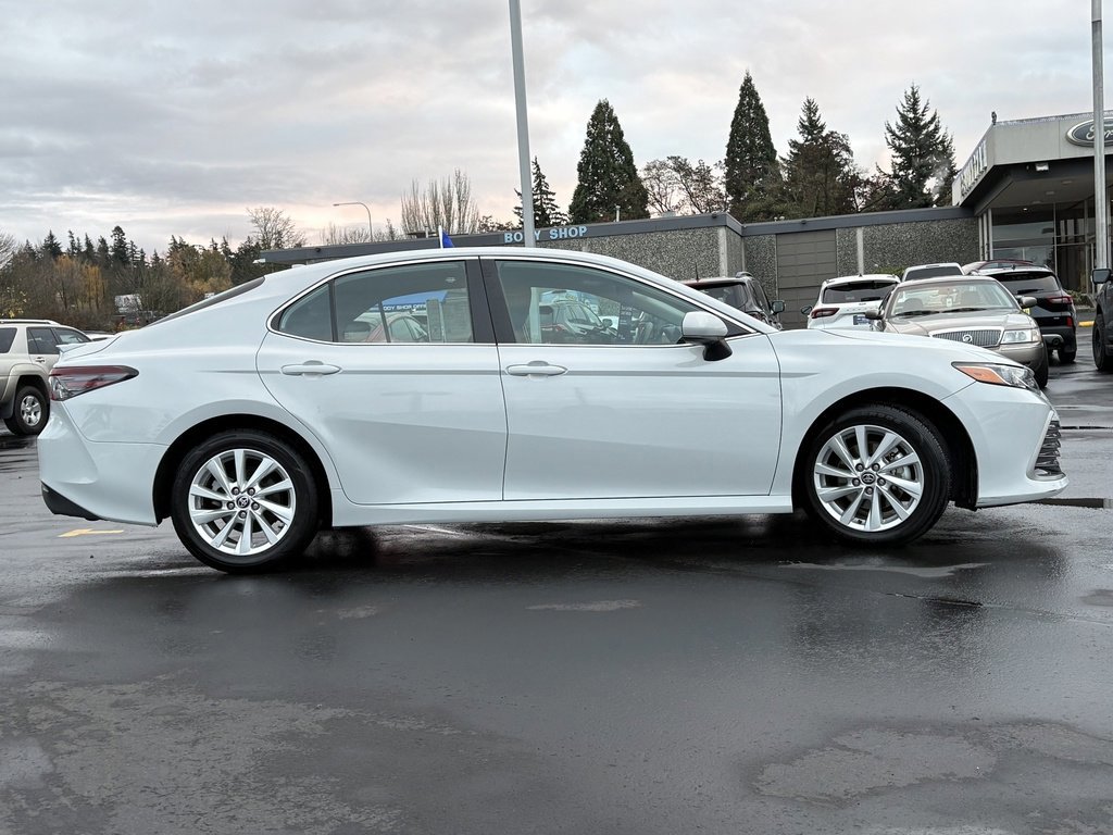 Used 2024 Toyota Camry LE image 2