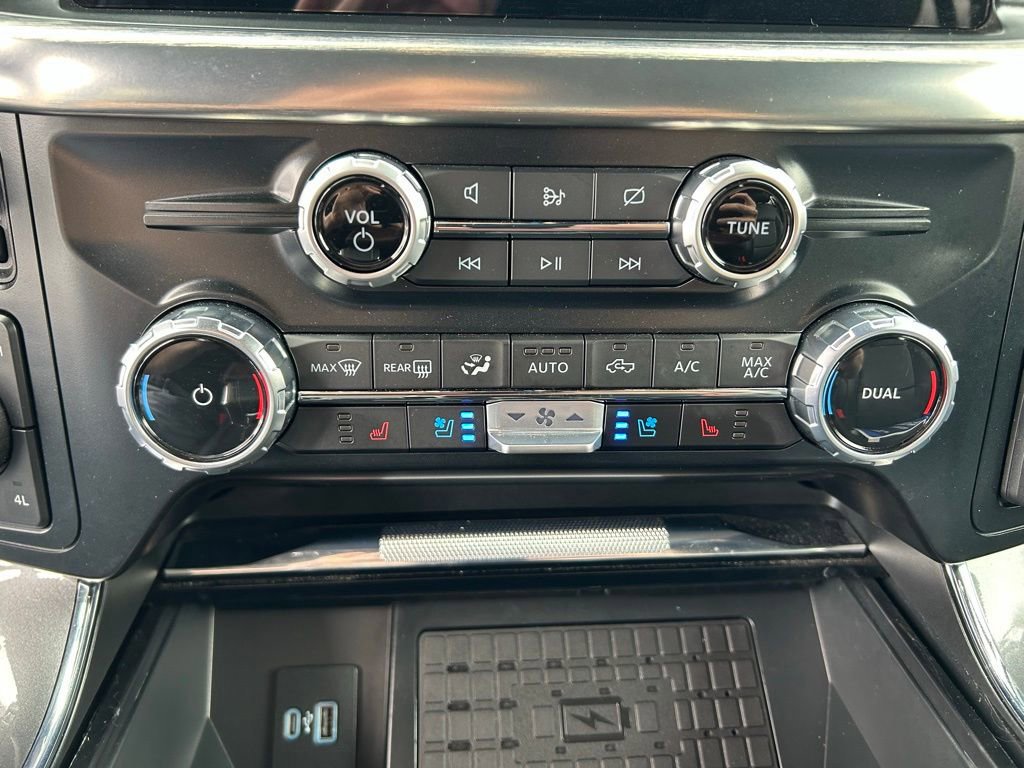 Certified 2023 Ford F150 Lariat w/ Equipment Group 502A High image 32