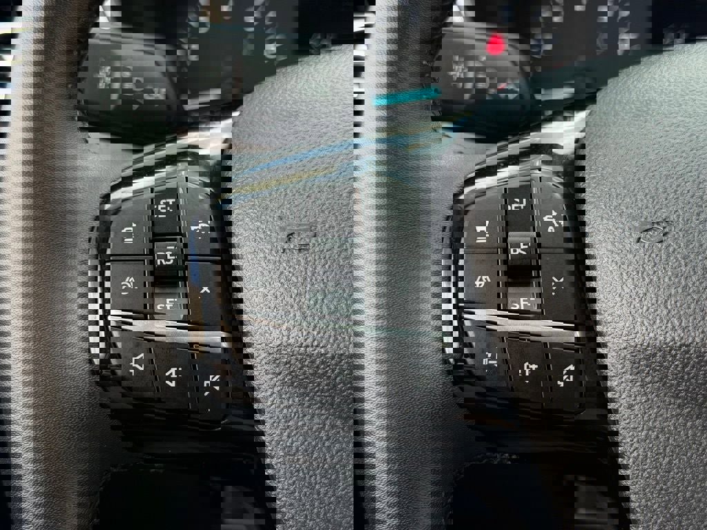 Certified 2022 Ford Escape SEL image 32