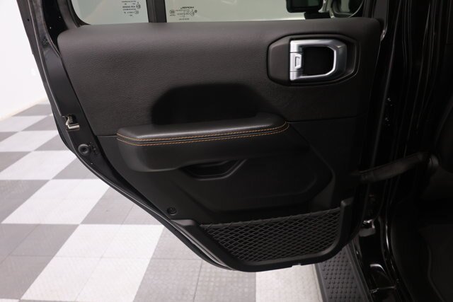 Used 2021 Jeep Wrangler Unlimited Sahara AWD/4WD image 27