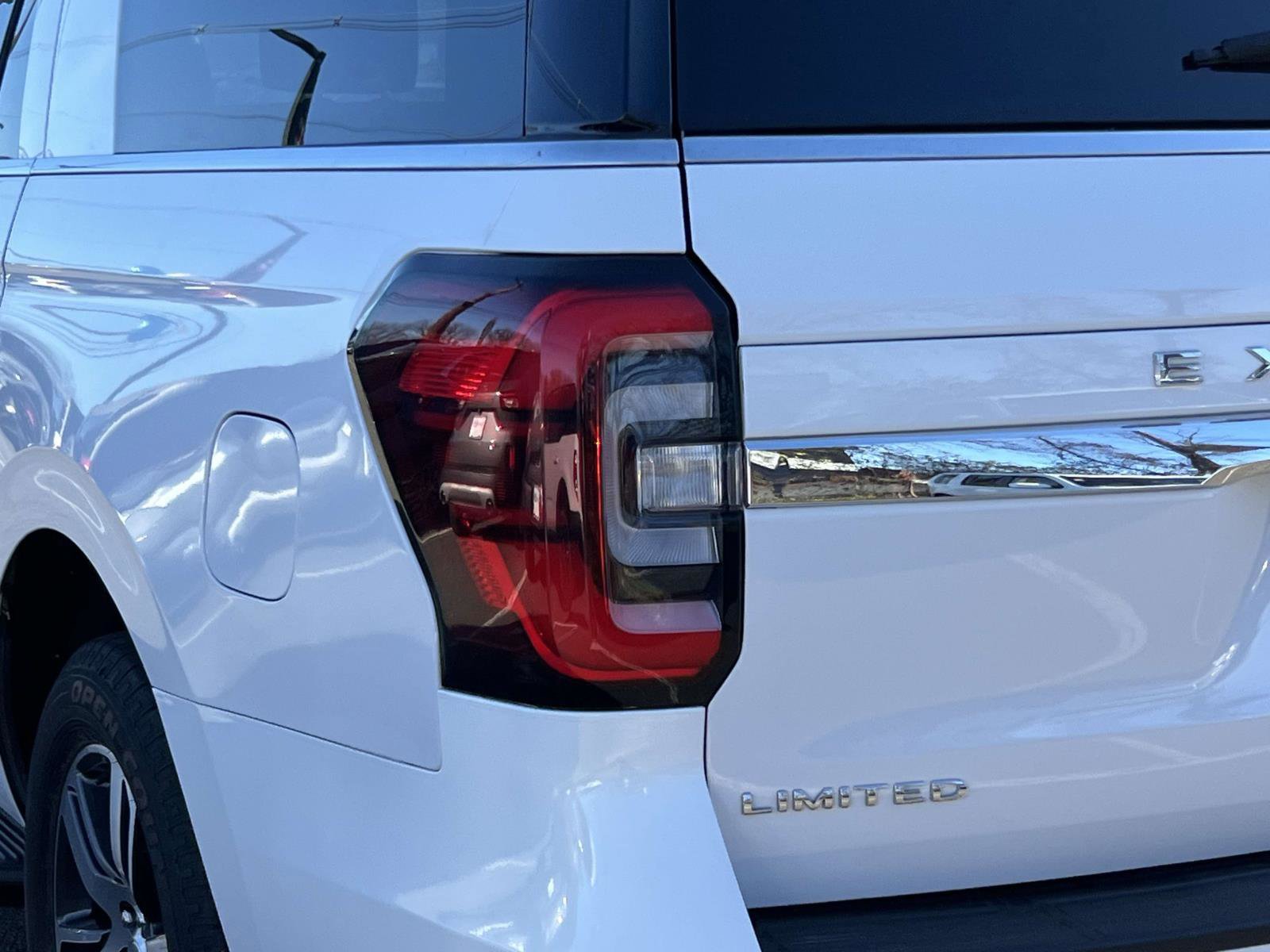 Certified 2024 Ford Expedition Max Limited image 11