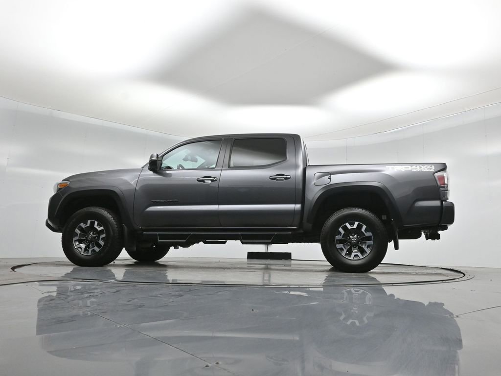 Used 2020 Toyota Tacoma TRD Off-Road w/ Technology Package image 50