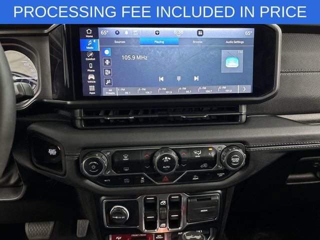 Used 2024 Jeep Wrangler Unlimited Rubicon 4xe AWD/4WD image 8