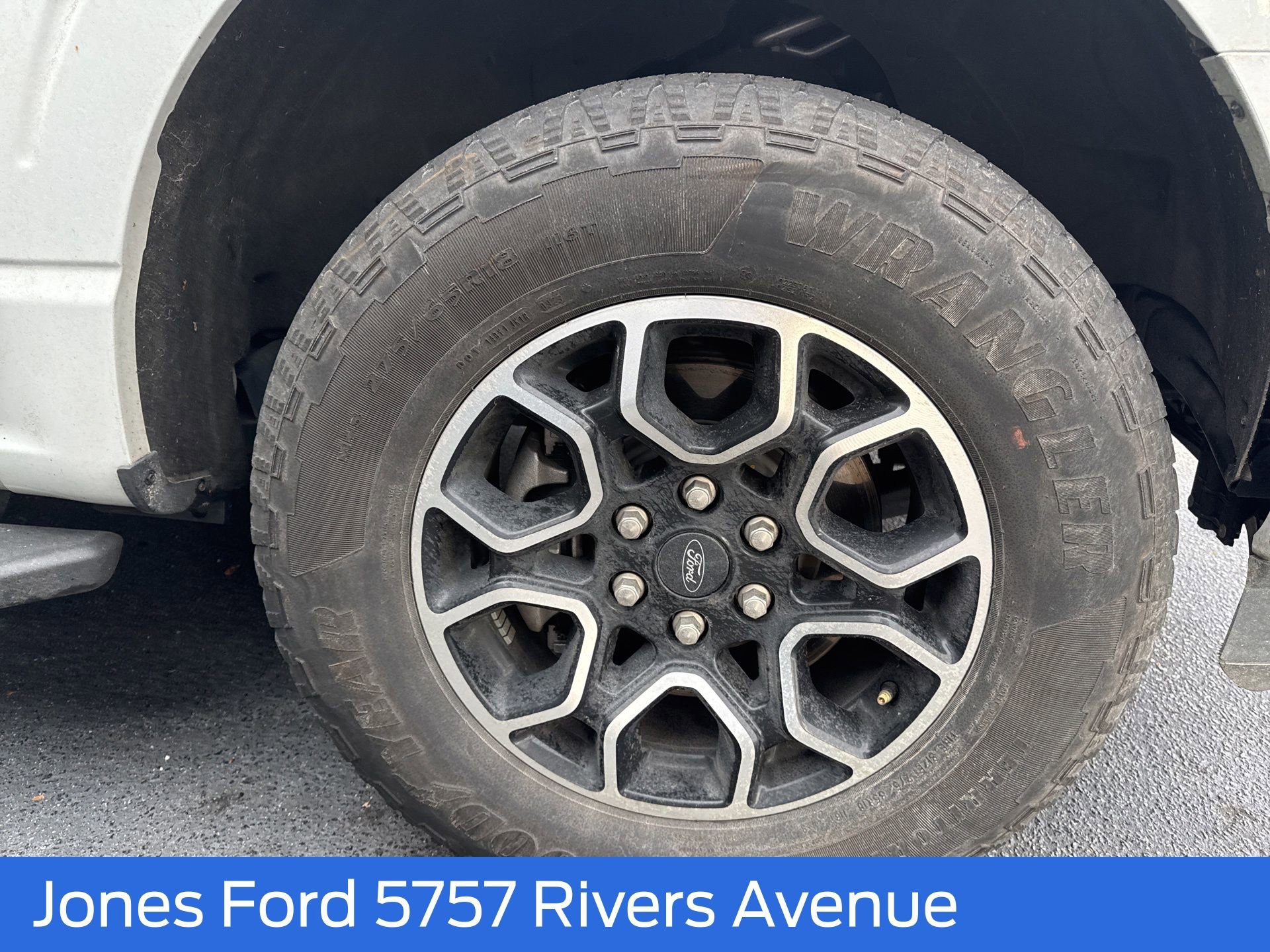 Certified 2023 Ford F150 XLT w/ Equipment Group 302A High image 3