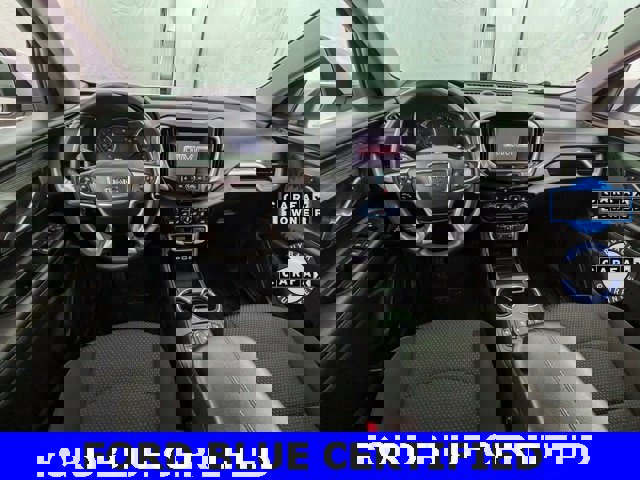 Used 2022 GMC Terrain SLE w/ Driver Convenience Package image 11