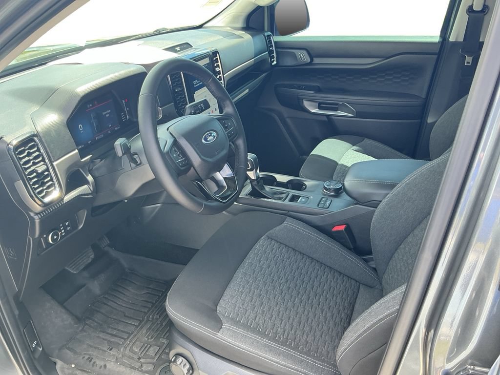 Certified 2025 Ford Ranger XLT w/ FX4 Off-Road Package AWD/4WD image 15