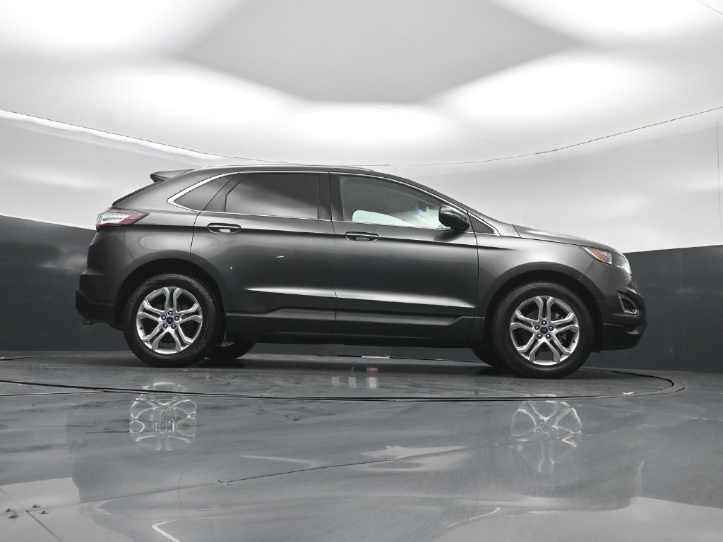 Certified 2018 Ford Edge Titanium w/ Ford Safe & Smart Package FWD image 43