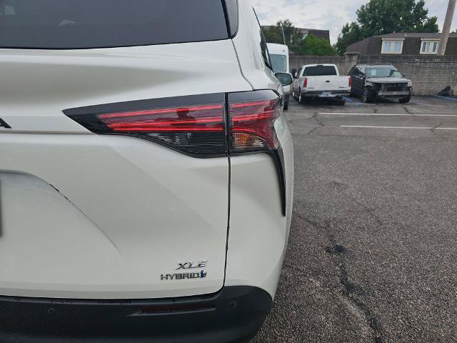 Used 2021 Toyota Sienna XLE w/ XLE Plus Package FWD image 34