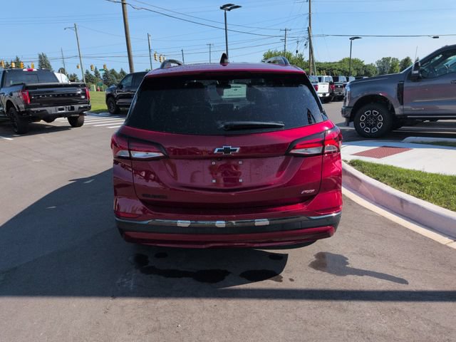 Used 2023 Chevrolet Equinox RS FWD image 4