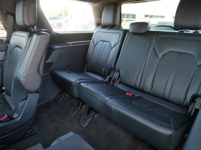 Certified 2020 Ford Expedition Limited w/ Special Edition Package AWD/4WD image 17