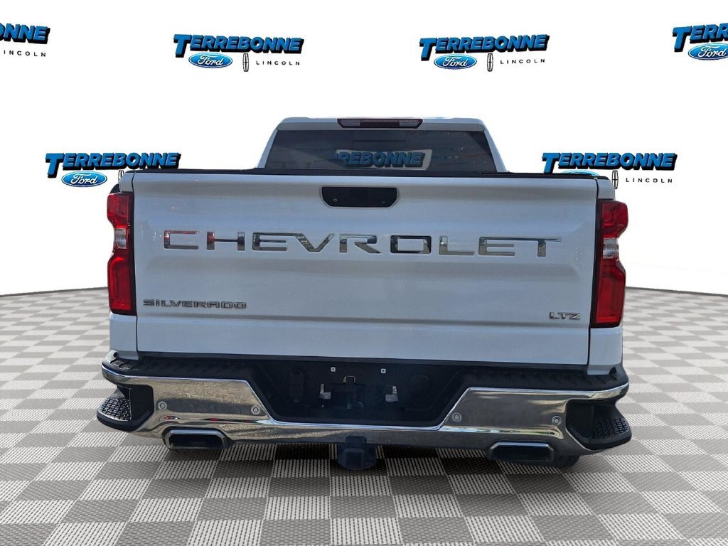 Used 2022 Chevrolet Silverado 1500 LTZ w/ LTZ Premium Package AWD/4WD image 6